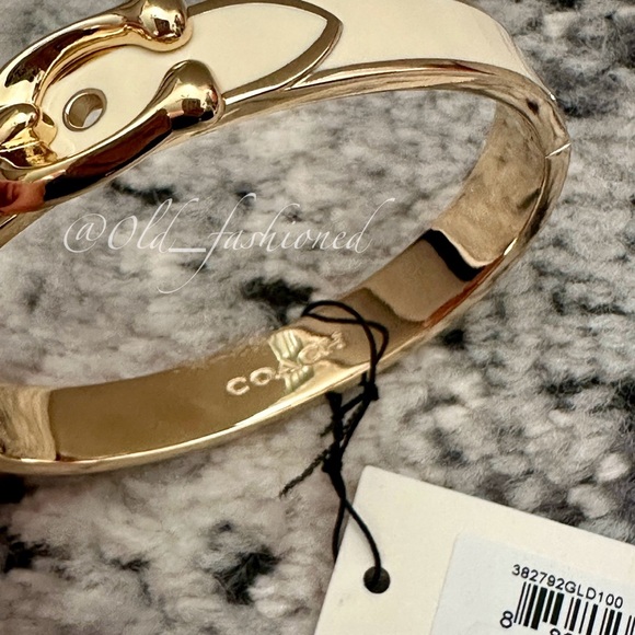 COACH C Hinged Bracelet - Picture 5 of 11